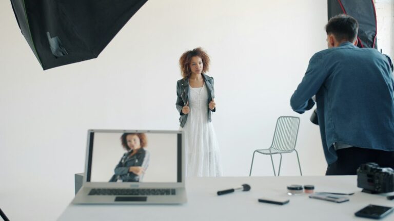 Why FusionsFind is Your Go-To for Trendy Supplies Online
